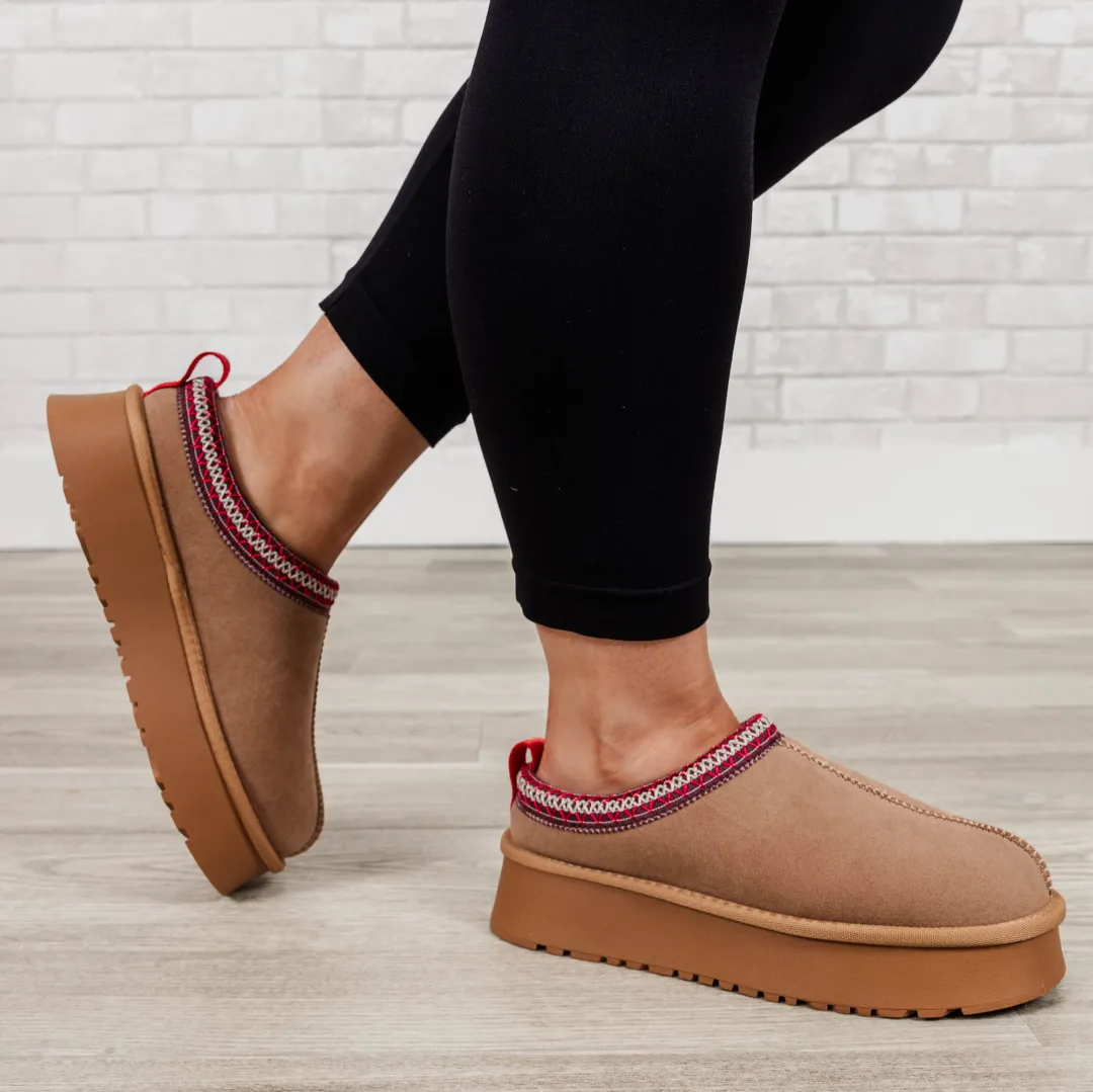 Can We Chill Slipper, Camel