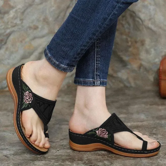 Embroidery Orthopedic Comfy Flip Flop Sandals Walking Leather Sandals 2024