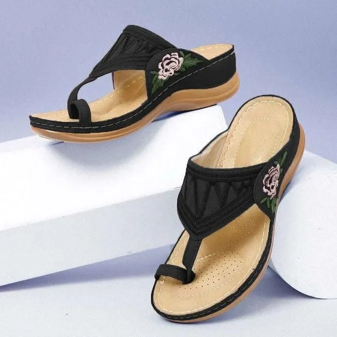 Embroidery Orthopedic Comfy Flip Flop Sandals Walking Leather Sandals 2024