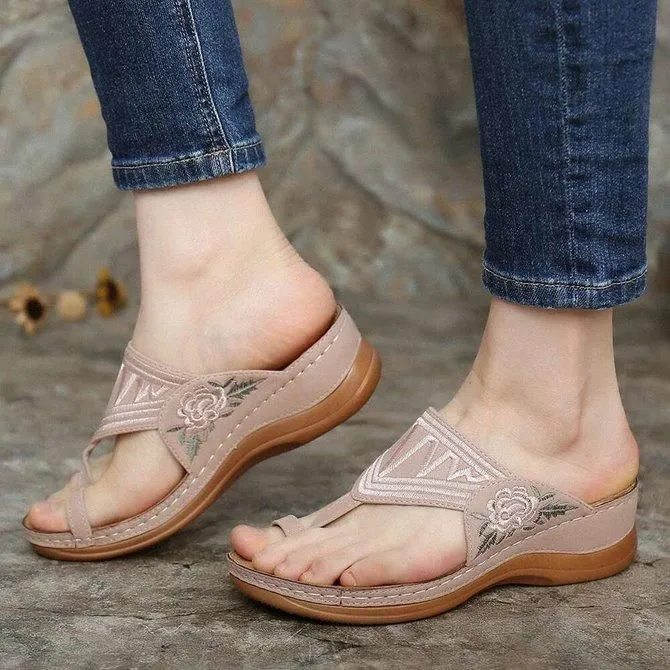 Embroidery Orthopedic Comfy Flip Flop Sandals Walking Leather Sandals 2024