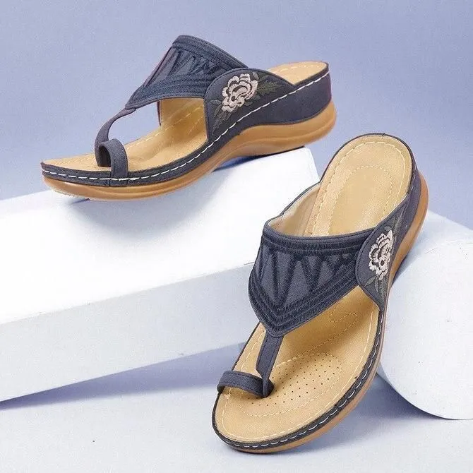 Embroidery Orthopedic Comfy Flip Flop Sandals Walking Leather Sandals 2024