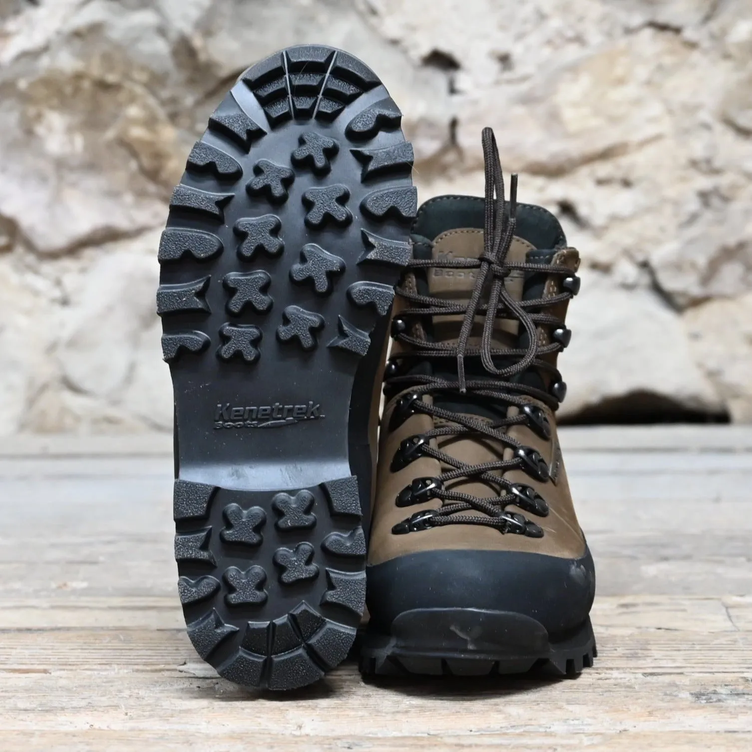 Ladies 7" Lace Up Hiker W/Lightweight K-Talon Outsole